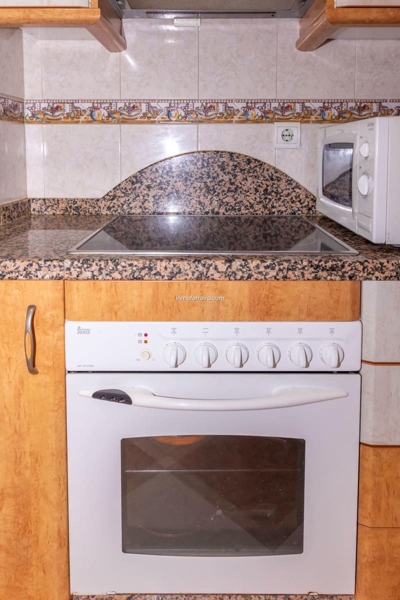 4 bedroom Flat for sale in Guadix - € 110,000 (Ref: 9582990)