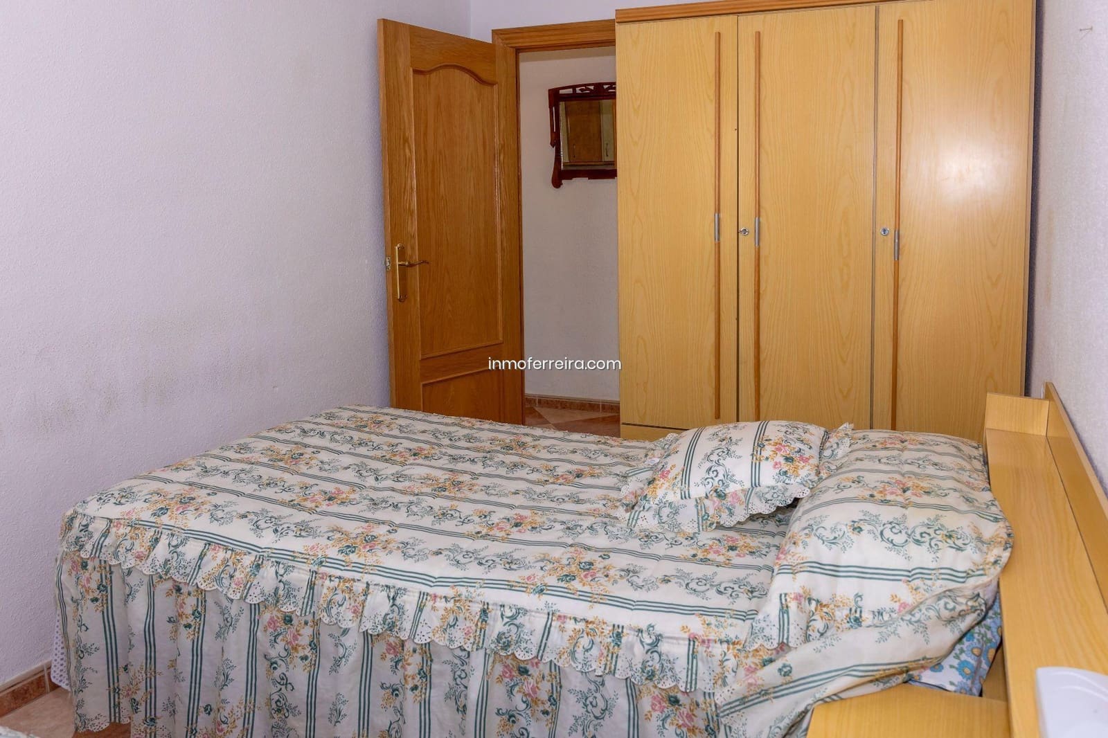 4 bedroom Flat for sale in Guadix - € 110,000 (Ref: 9582990)