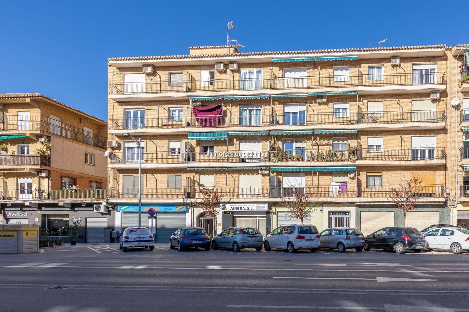 4 bedroom Flat for sale in Guadix - € 110,000 (Ref: 9582990)