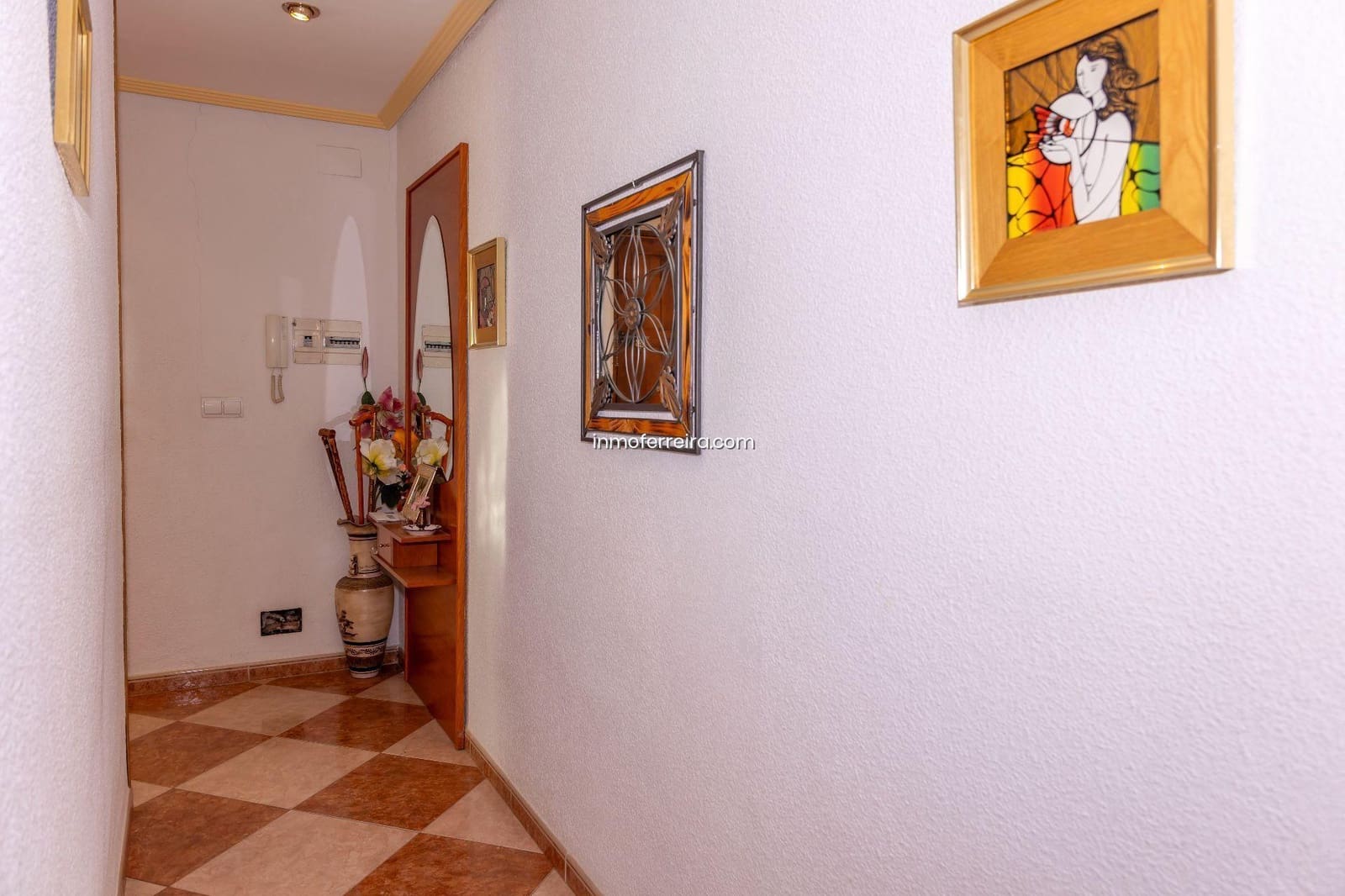 4 bedroom Flat for sale in Guadix - € 110,000 (Ref: 9582990)