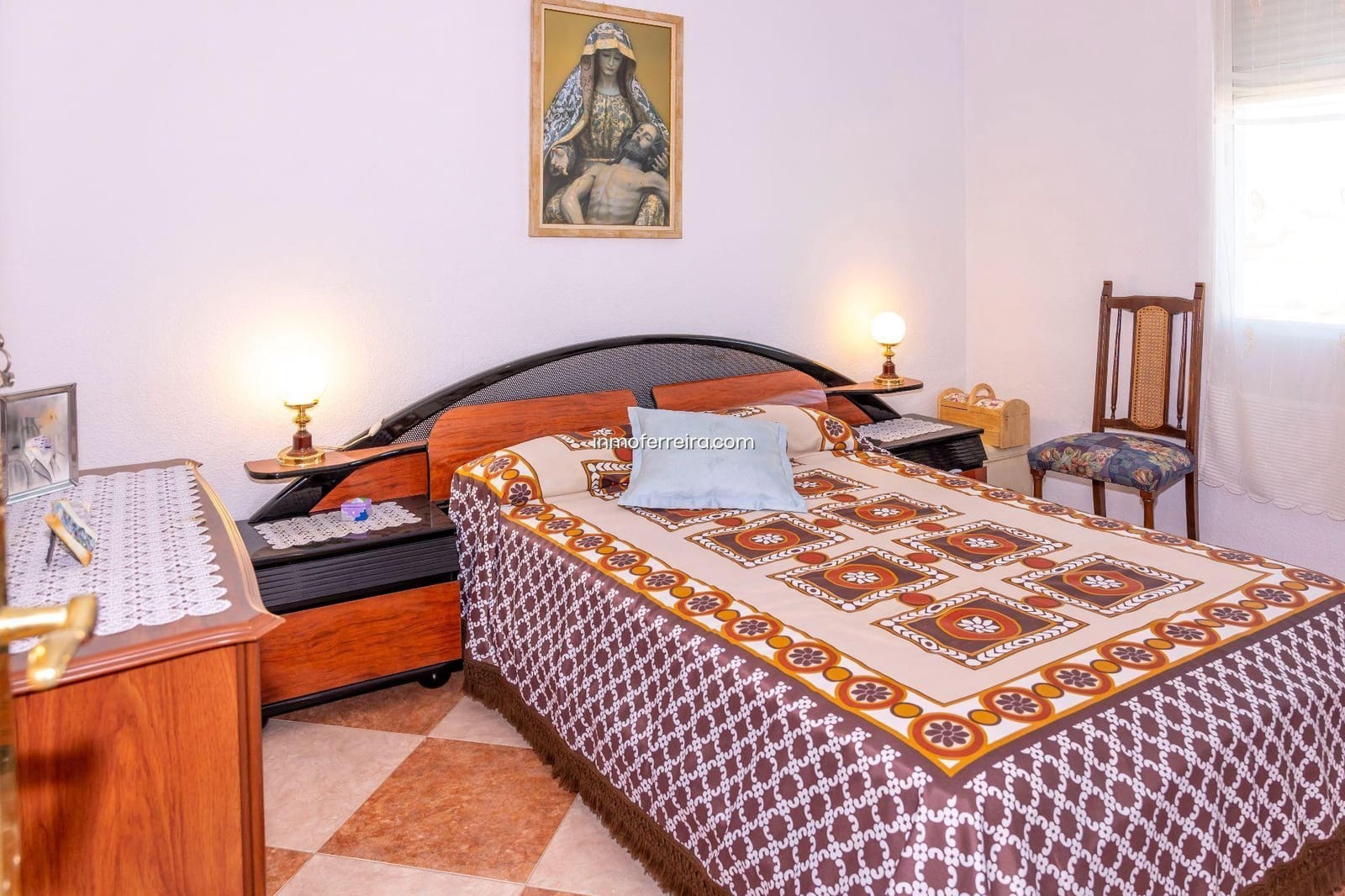 4 bedroom Flat for sale in Guadix - € 110,000 (Ref: 9582990)