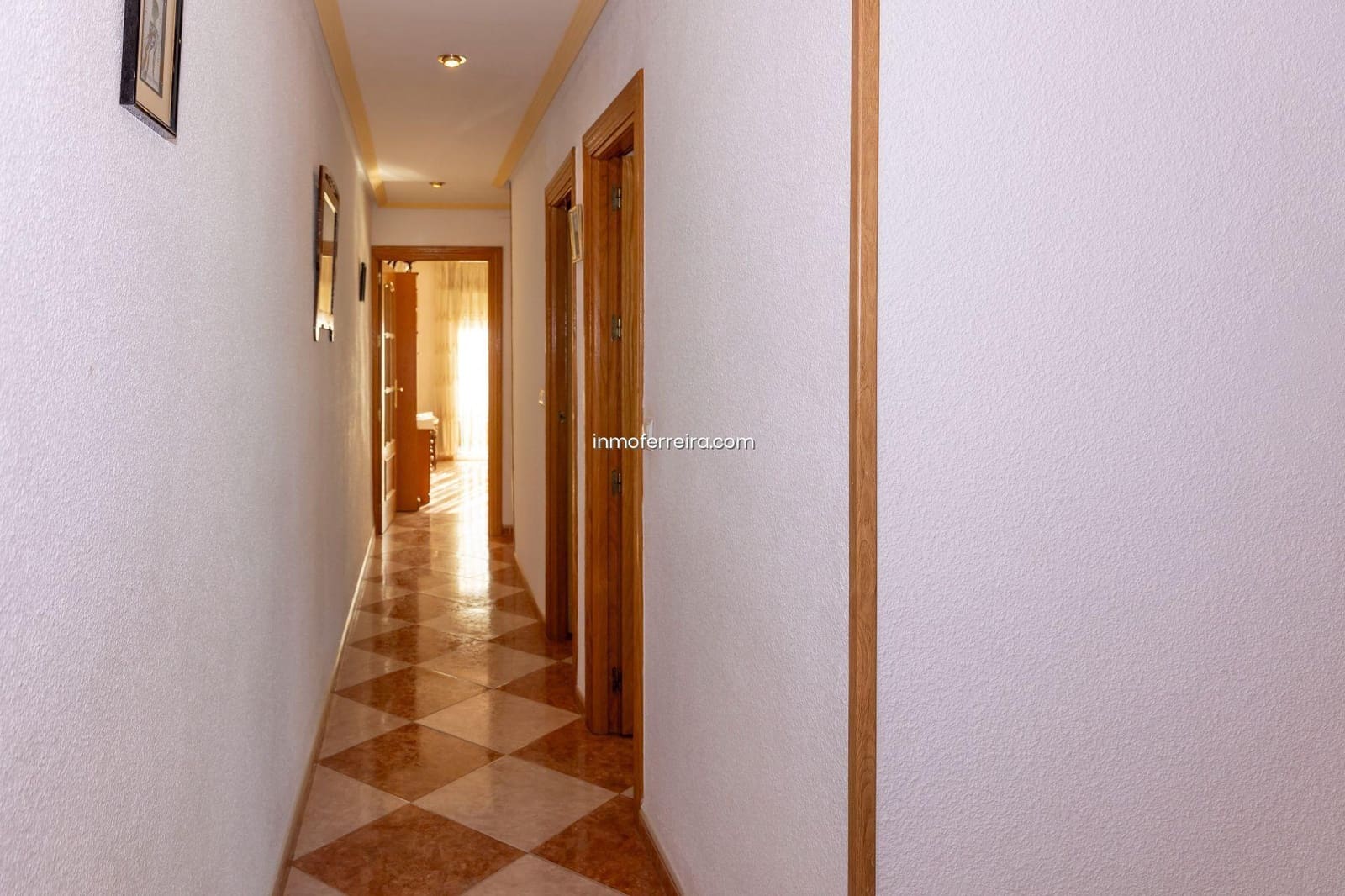 4 bedroom Flat for sale in Guadix - € 110,000 (Ref: 9582990)