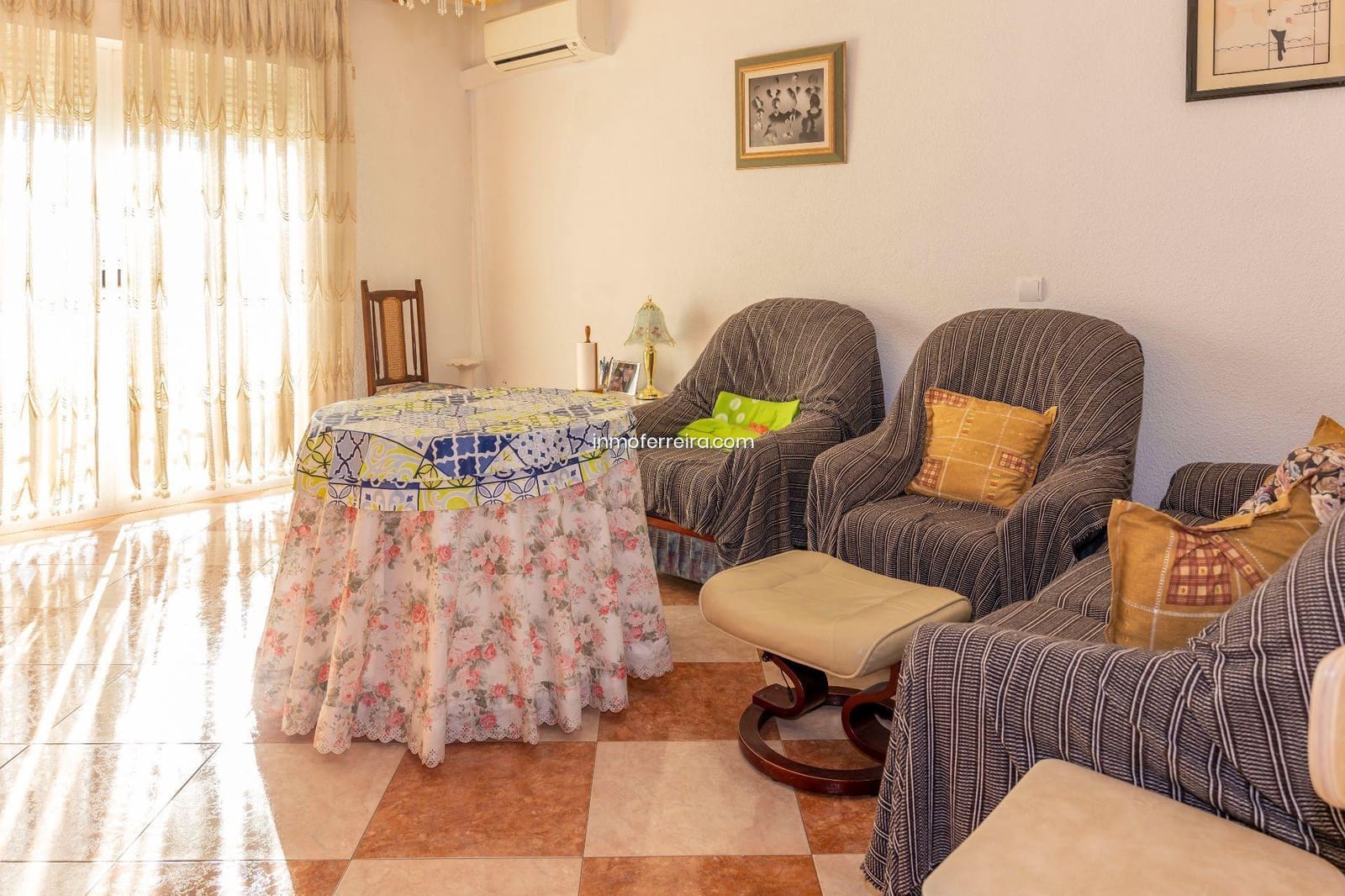 4 bedroom Flat for sale in Guadix - € 110,000 (Ref: 9582990)