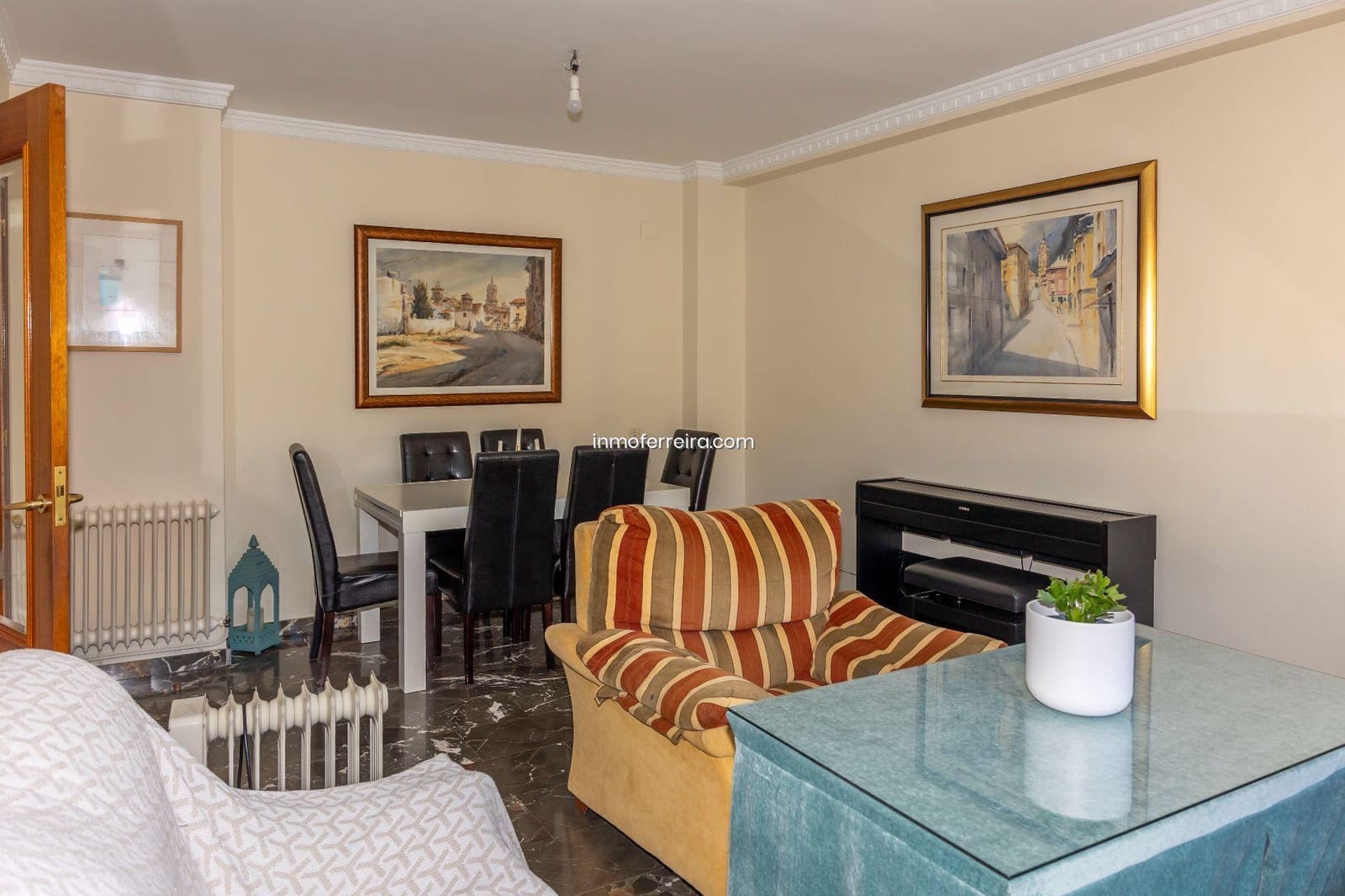 Adosado de 4 habitaciones en Guadix en venta con garaje - 240.000 € (Ref: 9582991)