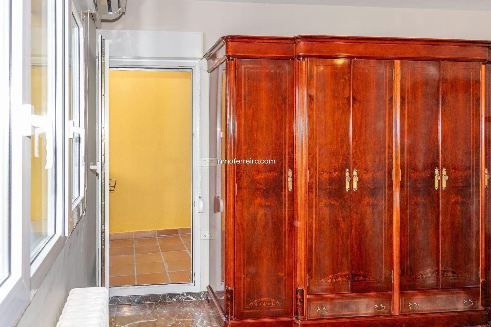 Adosado de 4 habitaciones en Guadix en venta con garaje - 240.000 € (Ref: 9582991)