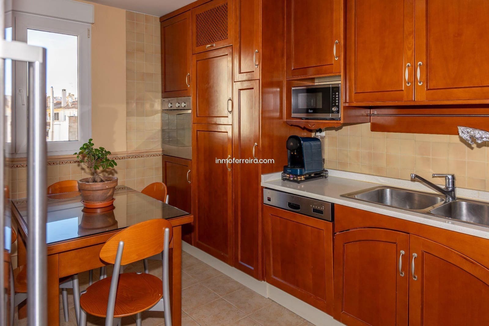 Adosado de 4 habitaciones en Guadix en venta con garaje - 240.000 € (Ref: 9582991)