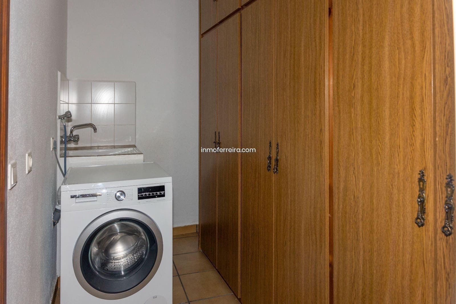 Adosado de 4 habitaciones en Guadix en venta con garaje - 240.000 € (Ref: 9582991)