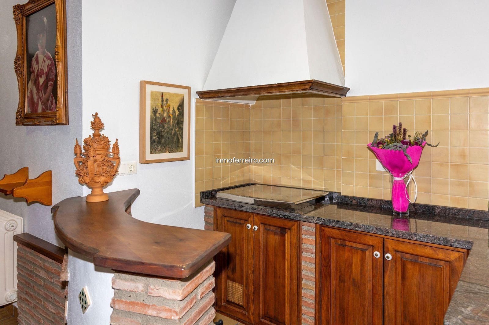 Adosado de 4 habitaciones en Guadix en venta con garaje - 240.000 € (Ref: 9582991)