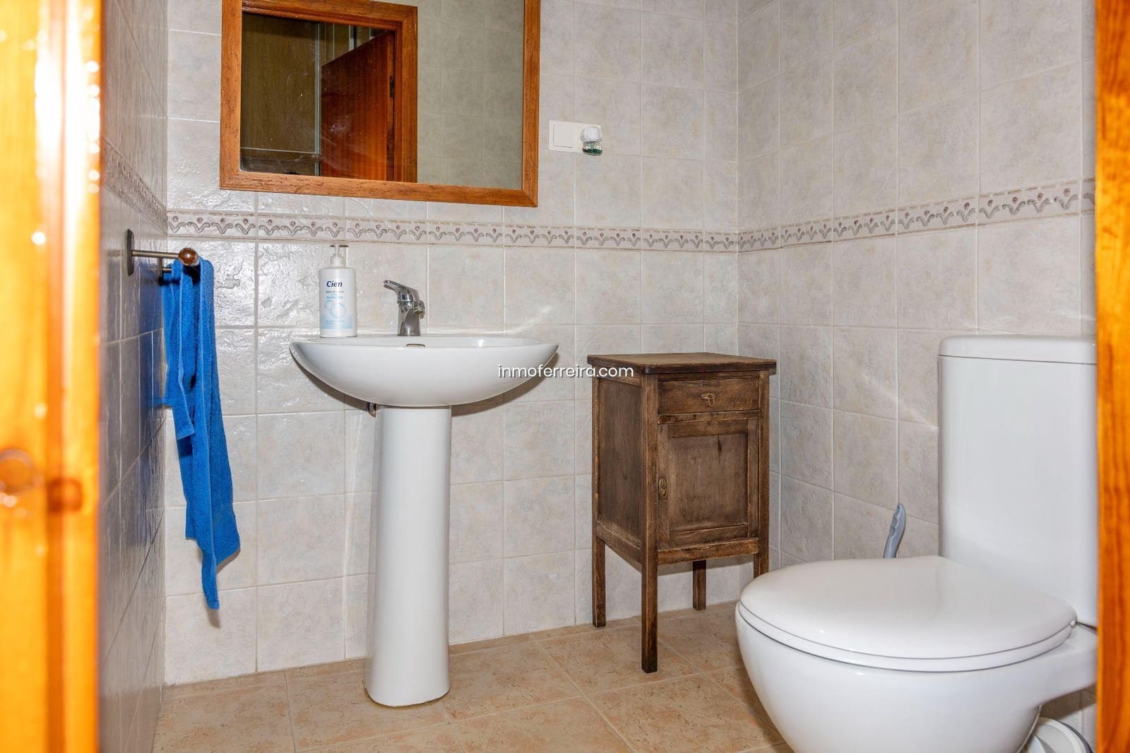 Adosado de 4 habitaciones en Guadix en venta con garaje - 240.000 € (Ref: 9582991)