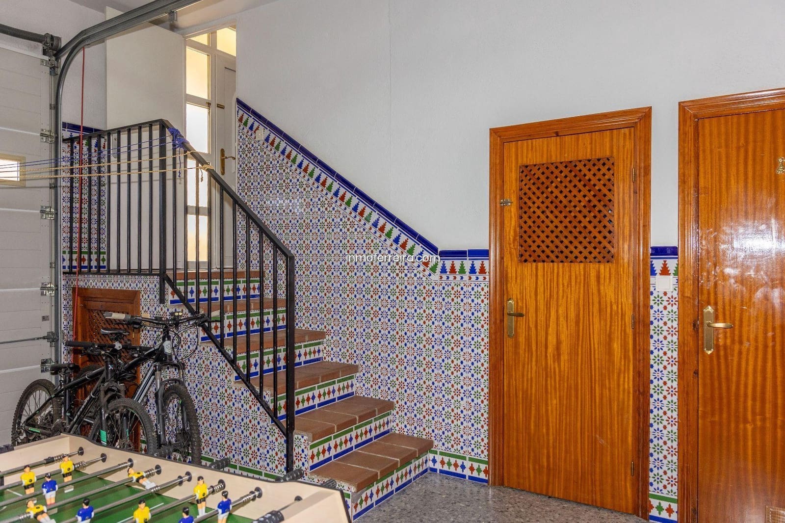 Adosado de 4 habitaciones en Guadix en venta con garaje - 240.000 € (Ref: 9582991)