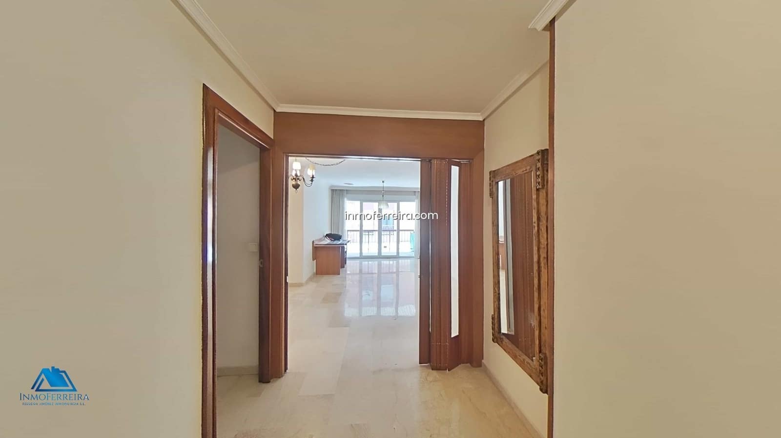 5 bedroom Flat for sale in Guadix - € 180,000 (Ref: 9582992)