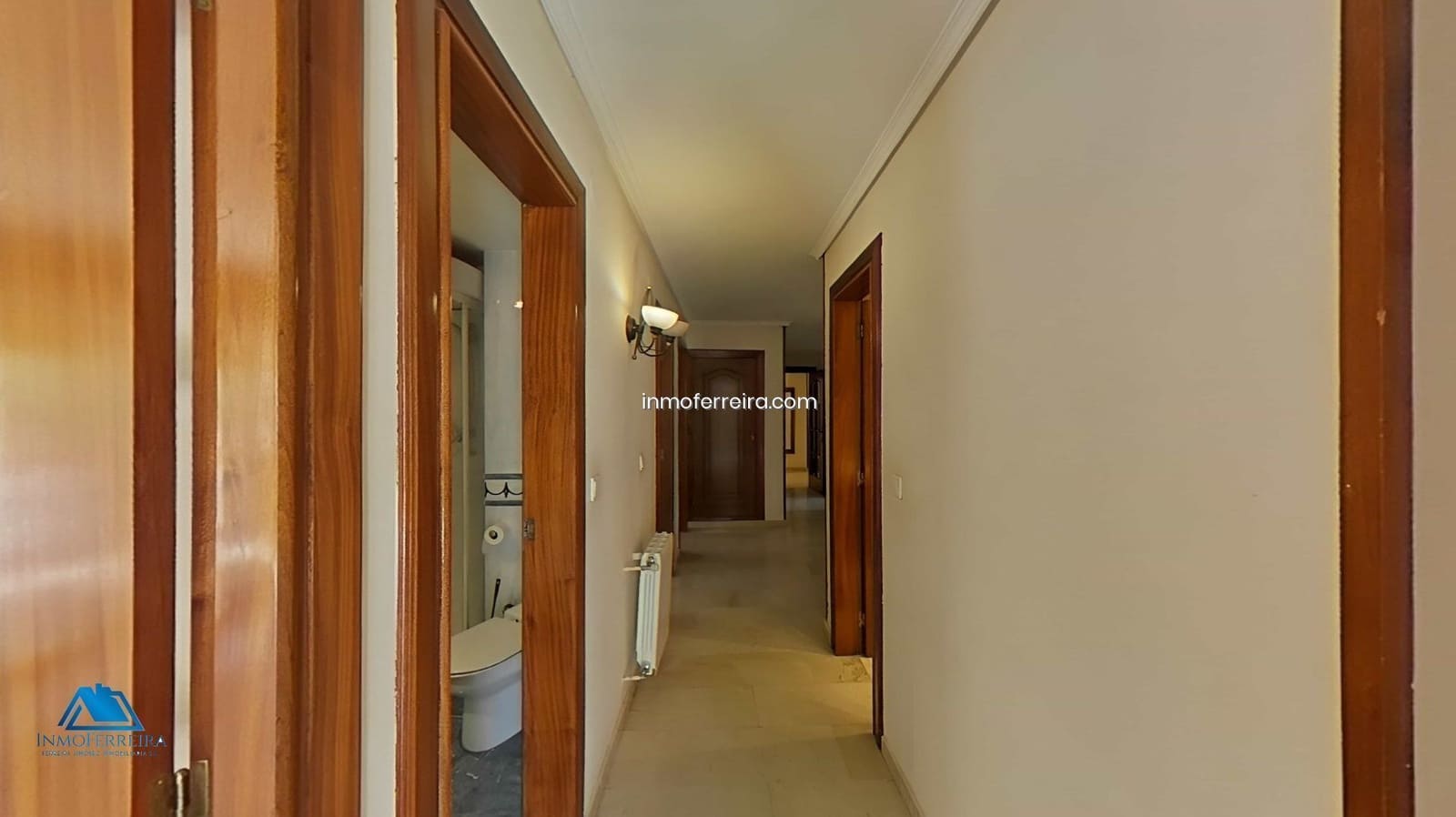 5 bedroom Flat for sale in Guadix - € 180,000 (Ref: 9582992)