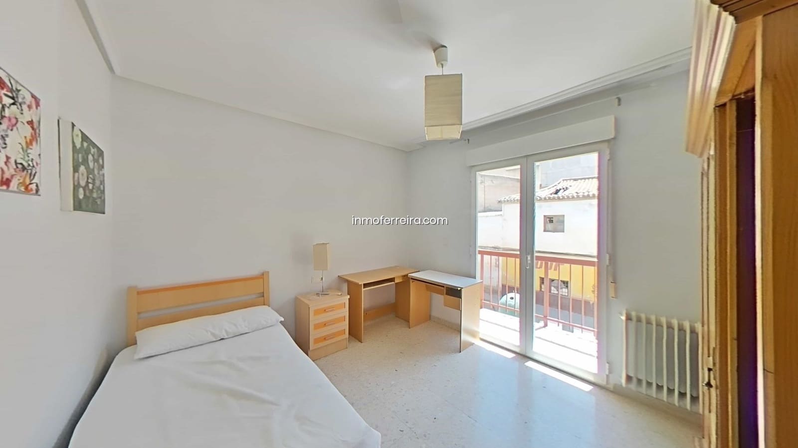 5 bedroom Flat for sale in Guadix - € 180,000 (Ref: 9582992)