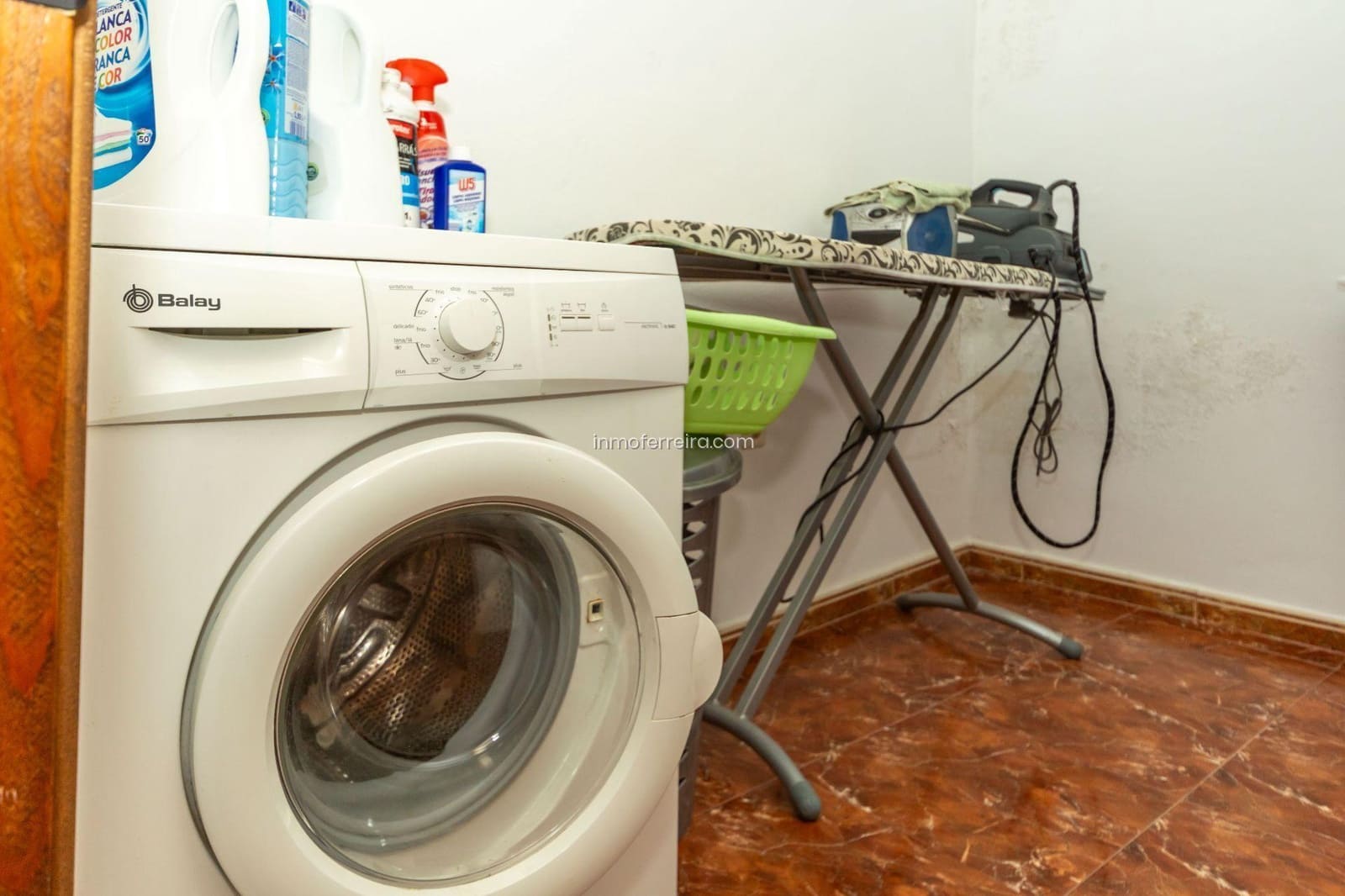 3 quarto Casa em Banda para venda em Guadix com garagem - 190 000 € (Ref: 9582993)