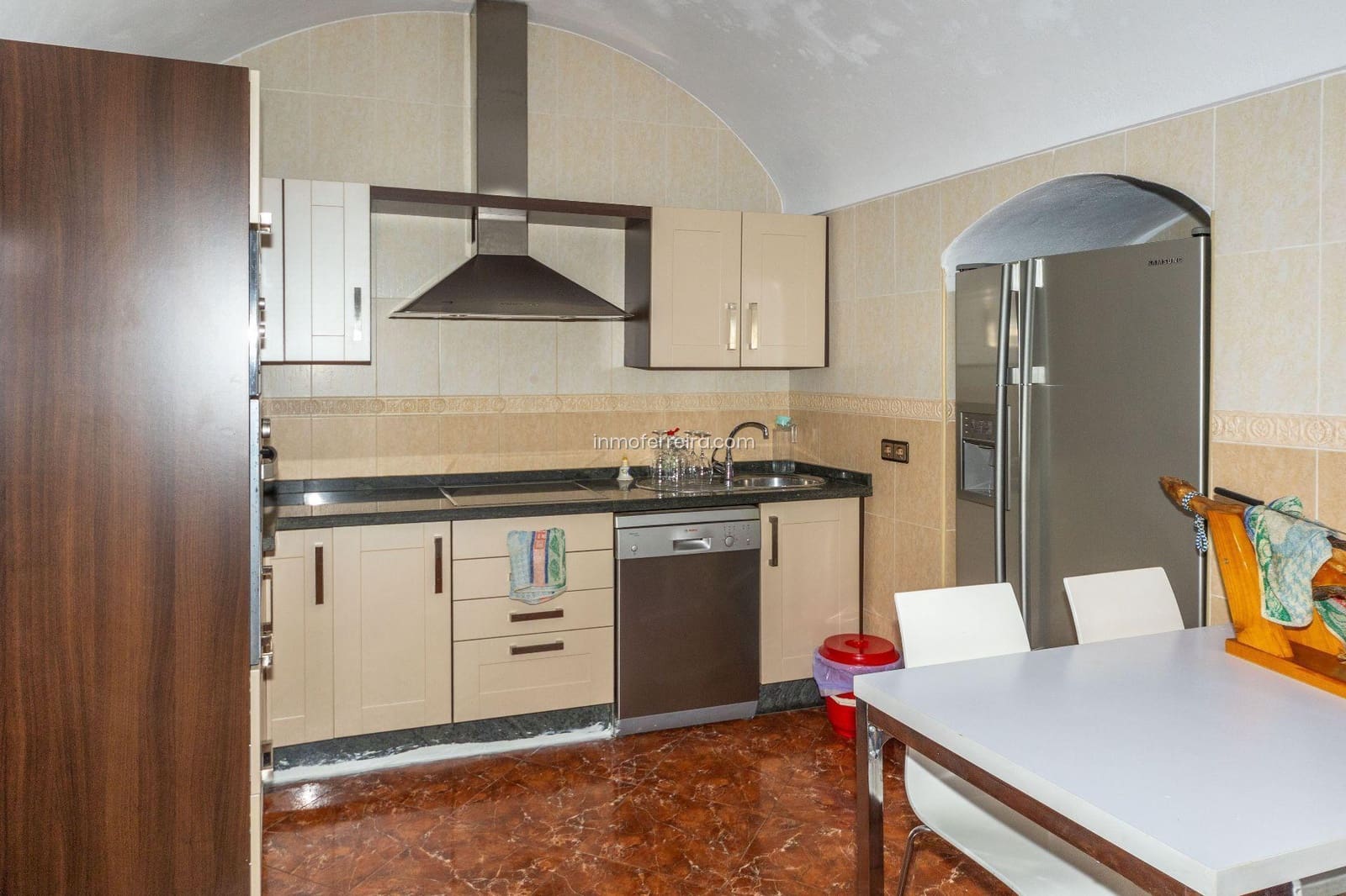 3 quarto Casa em Banda para venda em Guadix com garagem - 190 000 € (Ref: 9582993)