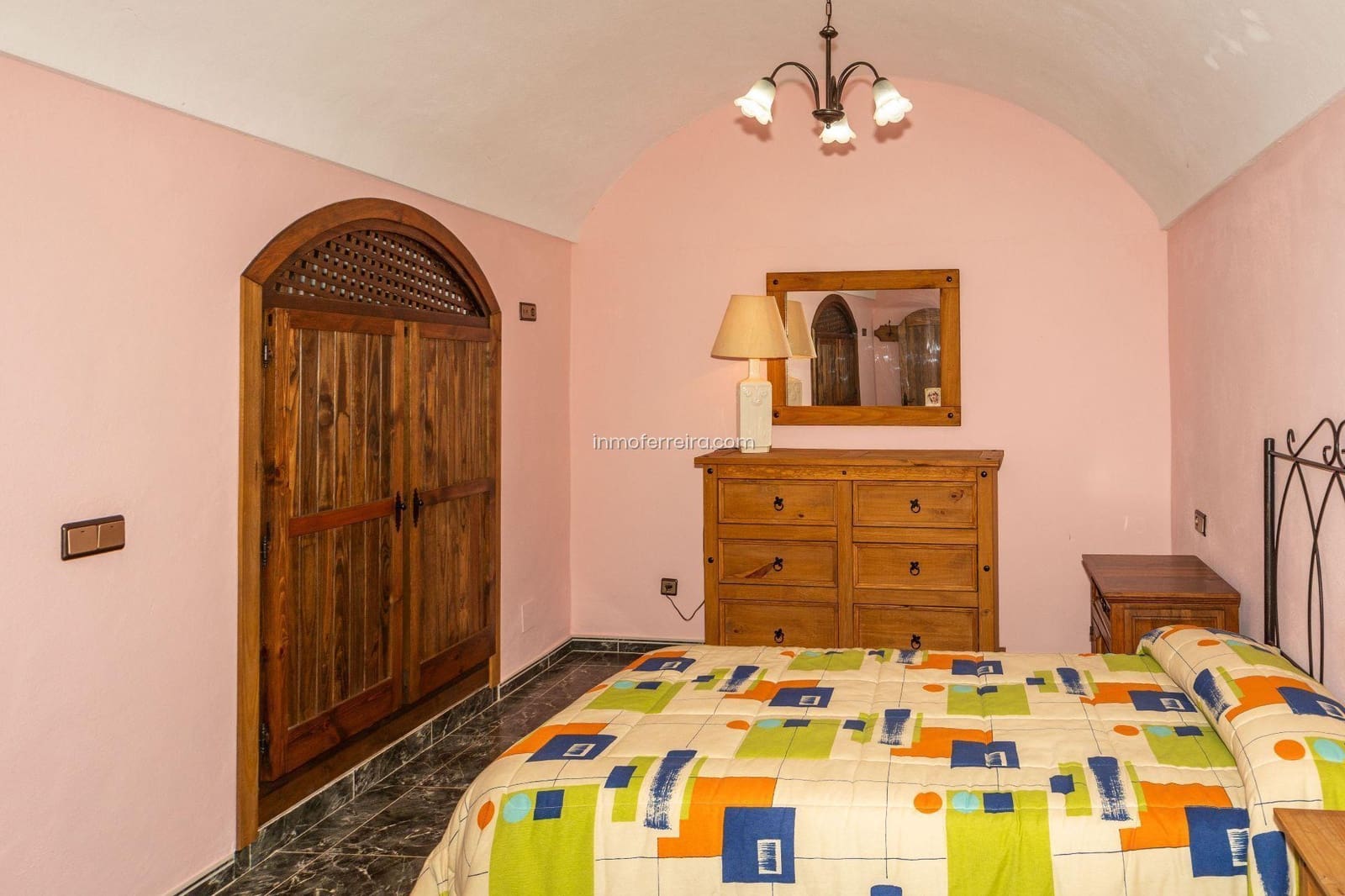 3 quarto Casa em Banda para venda em Guadix com garagem - 190 000 € (Ref: 9582993)