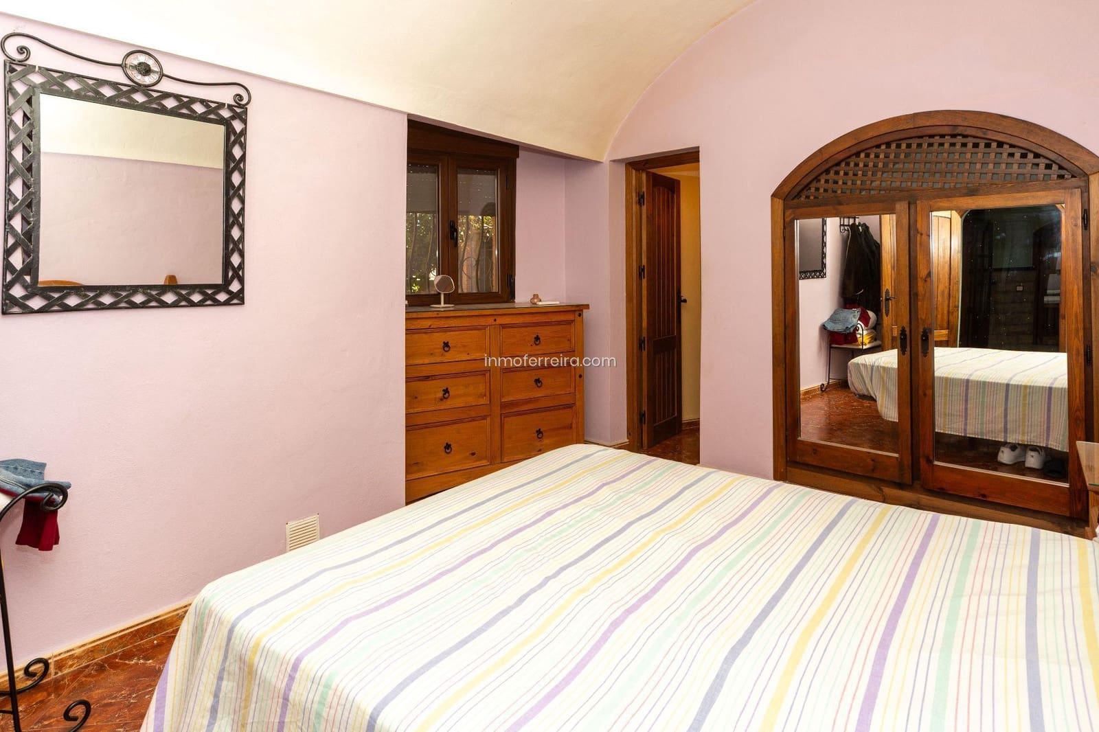 3 quarto Casa em Banda para venda em Guadix com garagem - 190 000 € (Ref: 9582993)