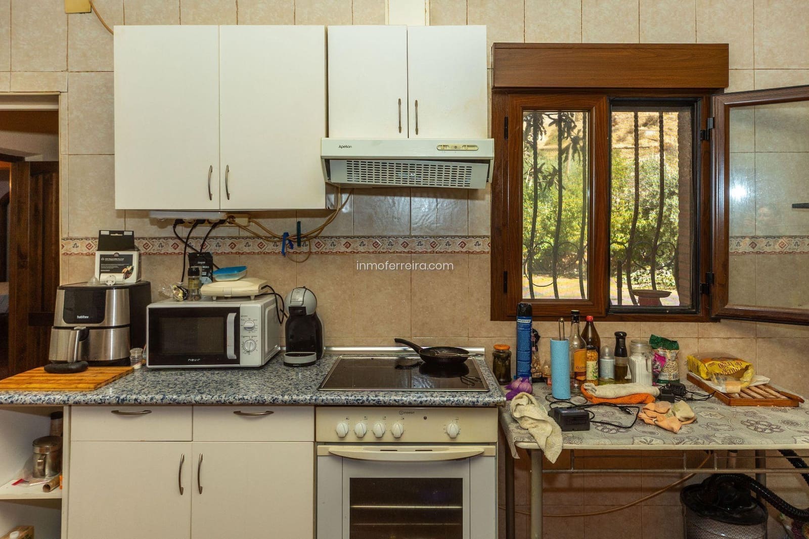 3 quarto Casa em Banda para venda em Guadix com garagem - 190 000 € (Ref: 9582993)