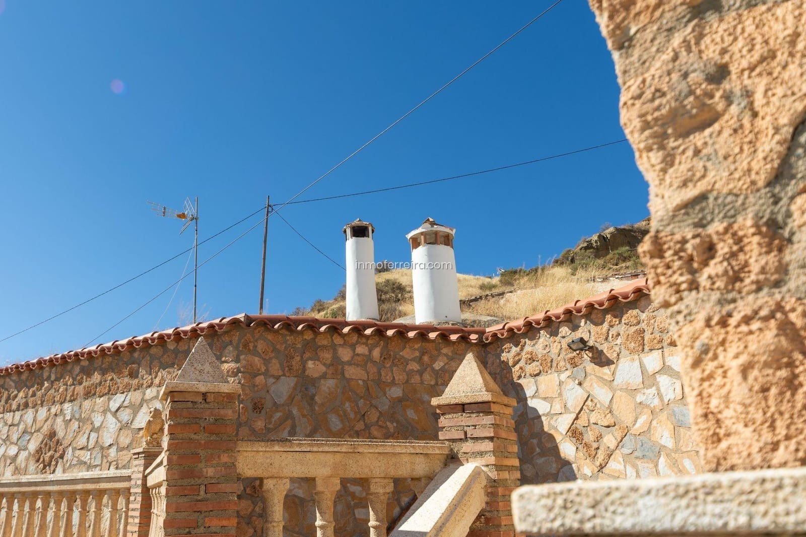 3 quarto Casa em Banda para venda em Guadix com garagem - 190 000 € (Ref: 9582993)