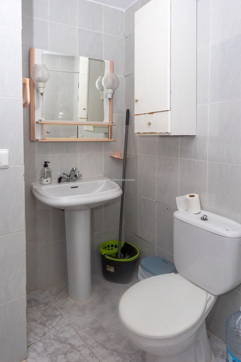 3 quarto Casa em Banda para venda em Guadix - 105 000 € (Ref: 9582994)