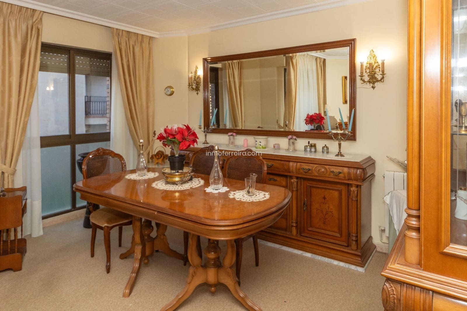 3 bedroom Flat for sale in Guadix with garage - € 180,000 (Ref: 9582995)