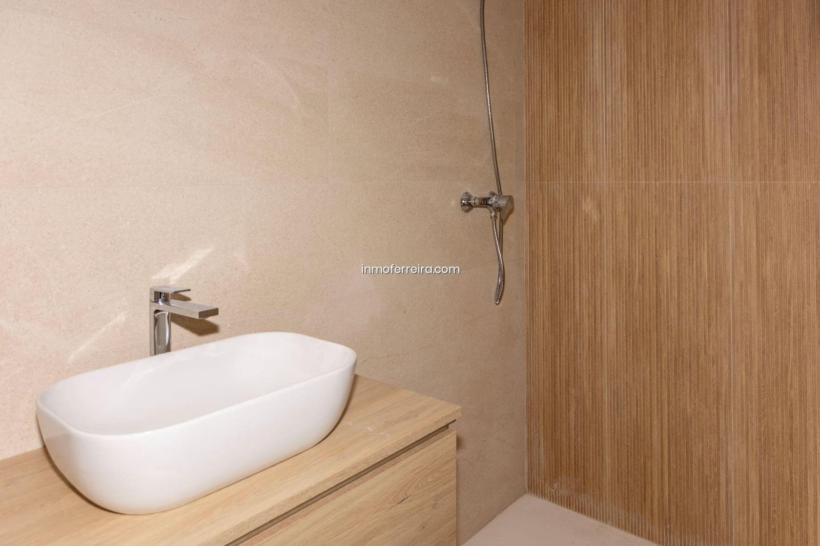 2 bedroom Penthouse for sale in Guadix - € 179,000 (Ref: 9582996)