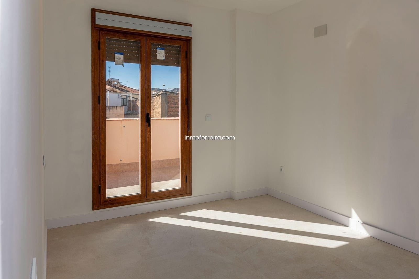 2 bedroom Penthouse for sale in Guadix - € 179,000 (Ref: 9582996)