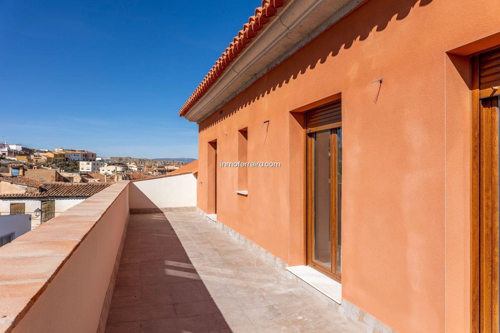 2 bedroom Penthouse for sale in Guadix - € 179,000 (Ref: 9582996)