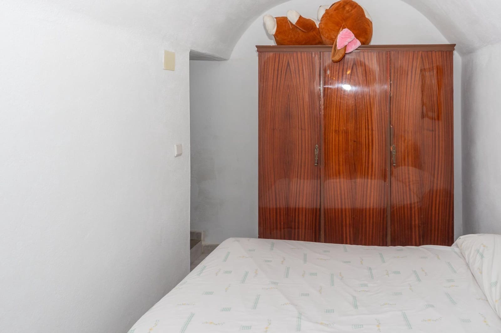 Omakotitalo myytävänä paikassa Guadix - 99 000 € (Ref: 9586560)