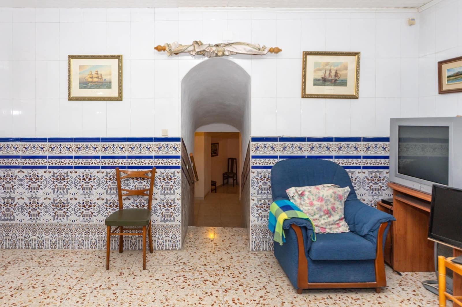 Omakotitalo myytävänä paikassa Guadix - 99 000 € (Ref: 9586560)