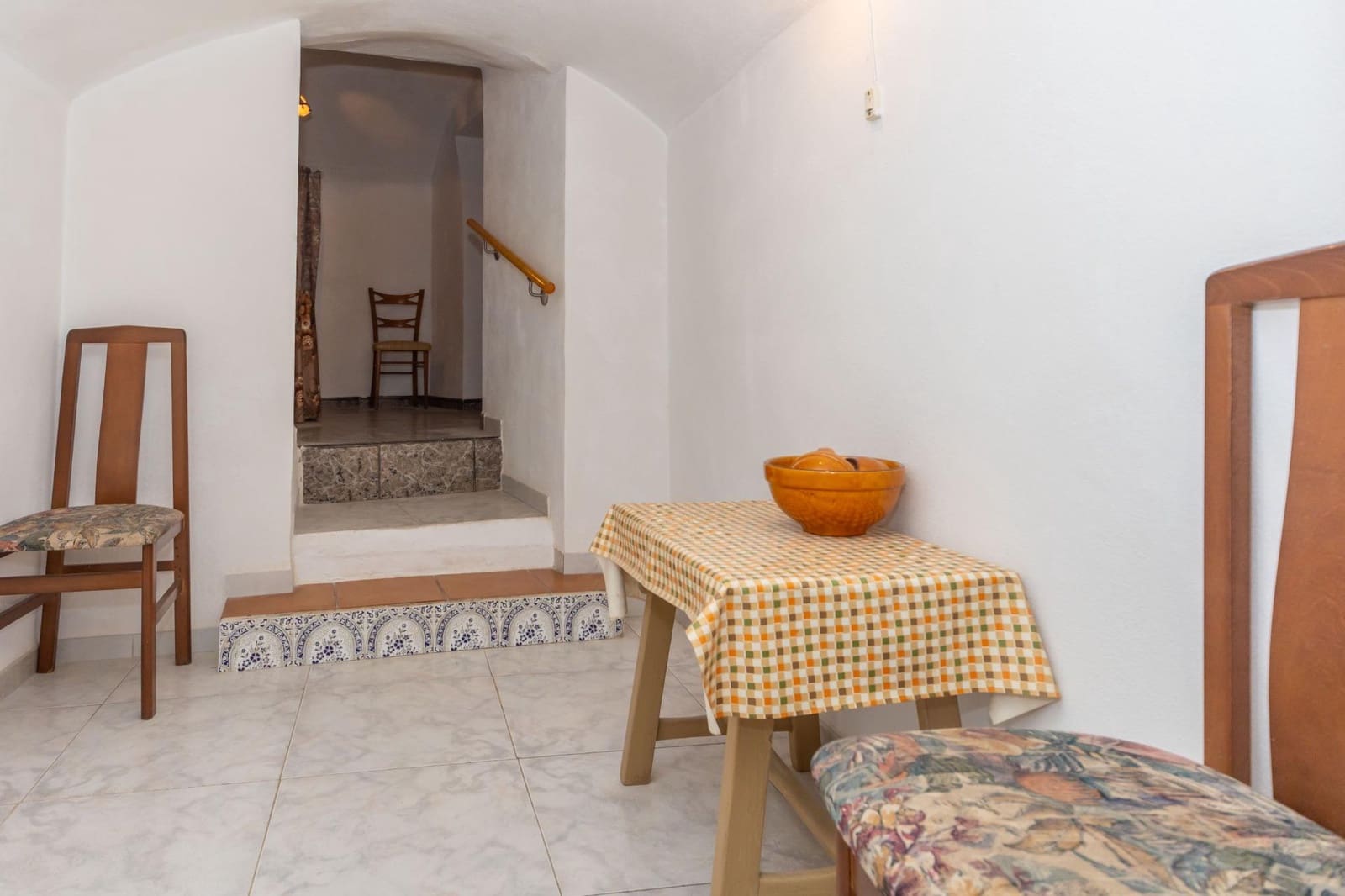 Omakotitalo myytävänä paikassa Guadix - 99 000 € (Ref: 9586560)