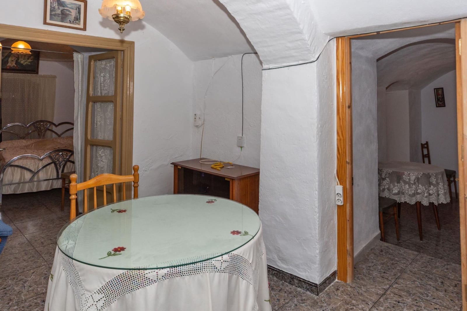 Omakotitalo myytävänä paikassa Guadix - 99 000 € (Ref: 9586560)