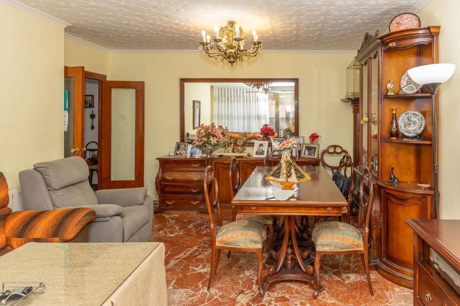 4 sypialnia Mieszkanie na sprzedaż w Guadix - 130 000 € (Ref: 9591360)