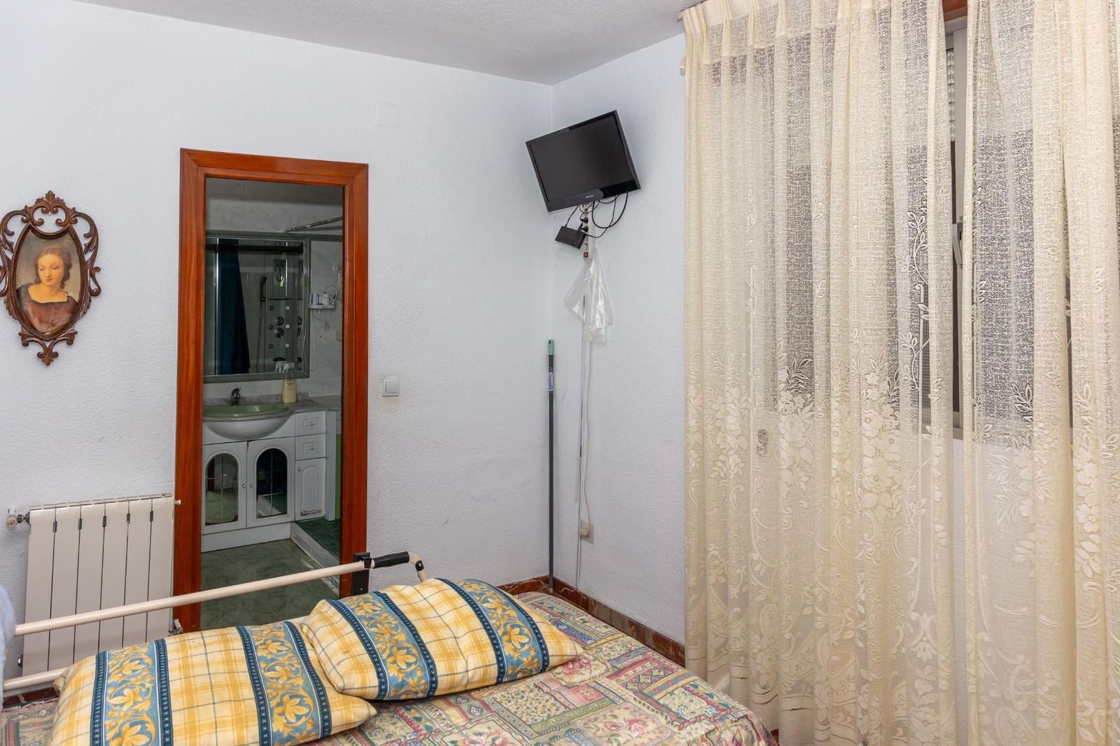 4 sypialnia Mieszkanie na sprzedaż w Guadix - 130 000 € (Ref: 9591360)