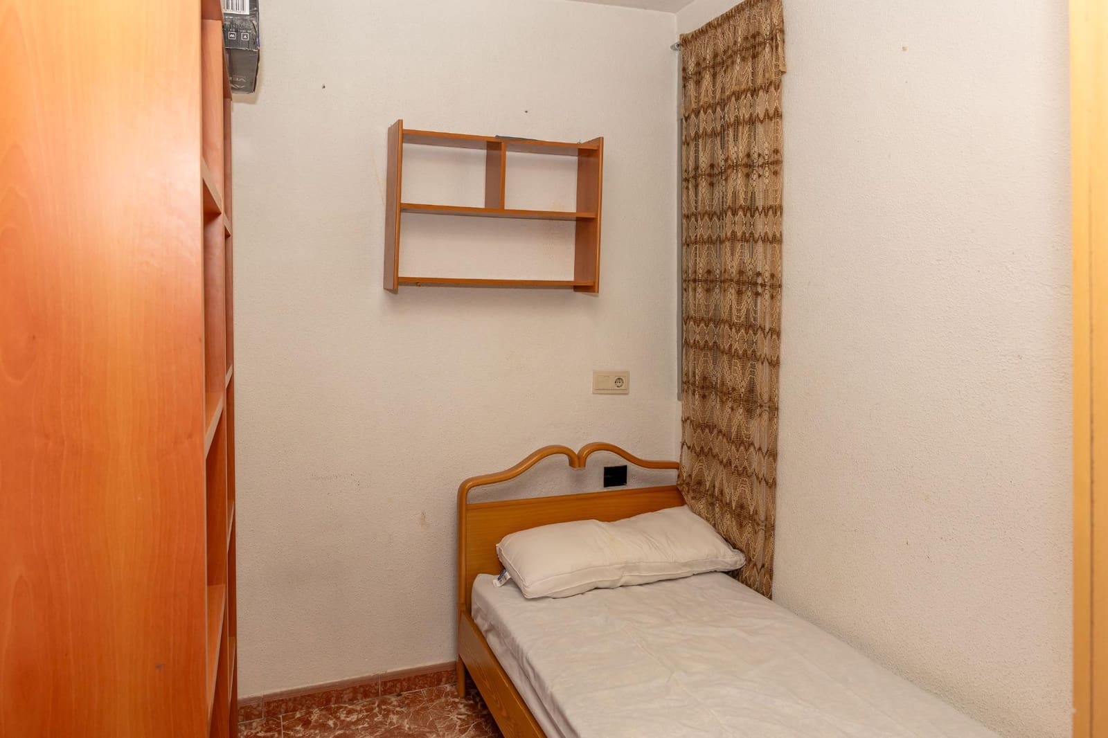 4 sypialnia Mieszkanie na sprzedaż w Guadix - 130 000 € (Ref: 9591360)