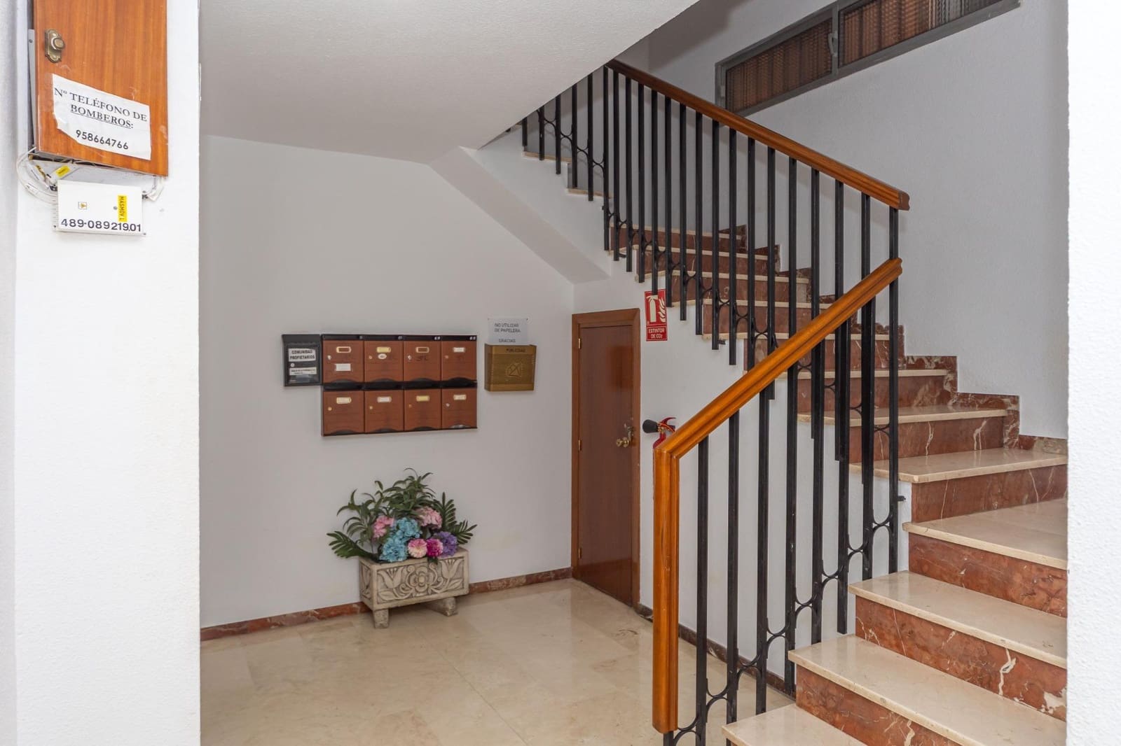 4 sypialnia Mieszkanie na sprzedaż w Guadix - 130 000 € (Ref: 9591360)