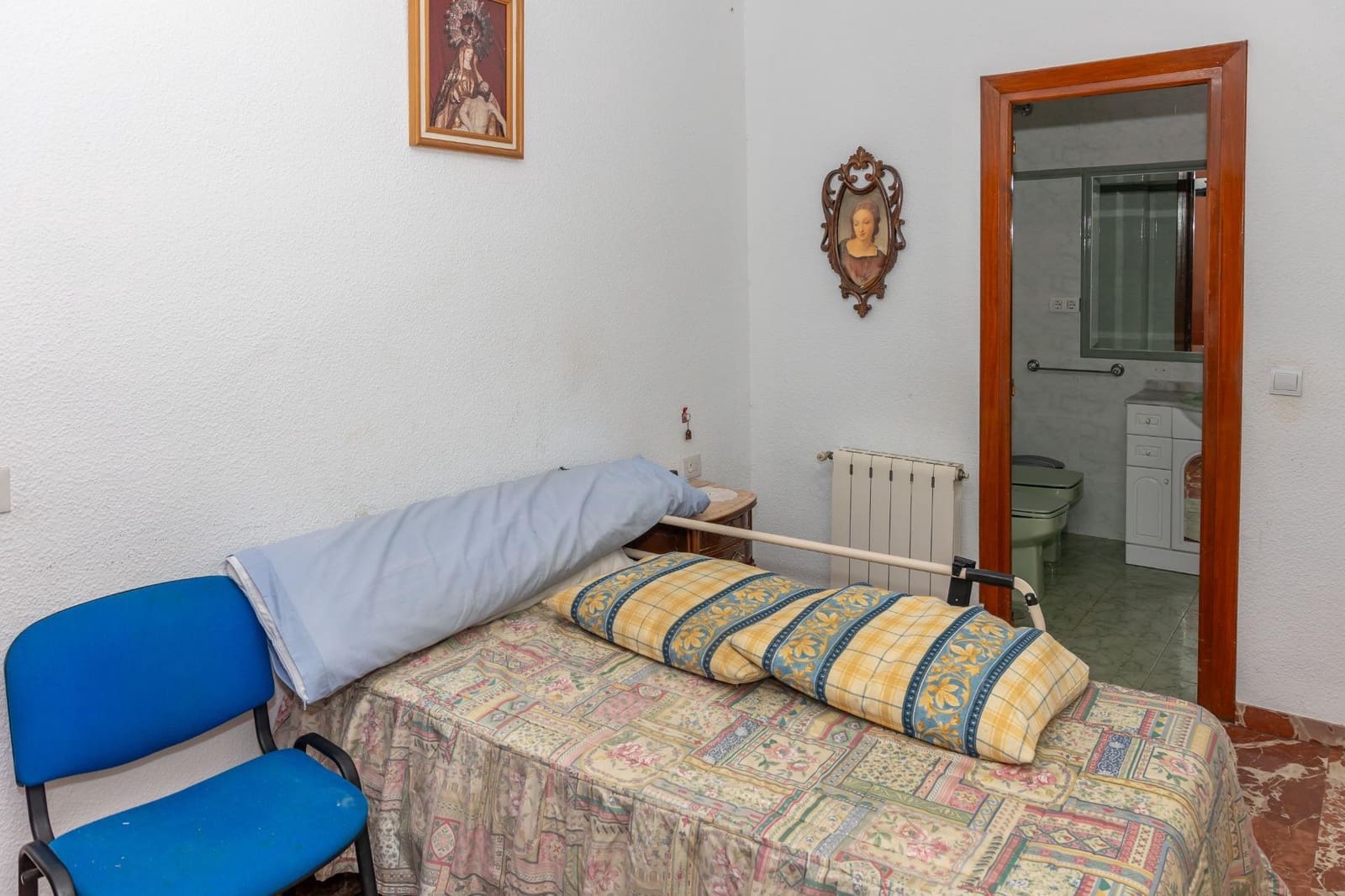 4 sypialnia Mieszkanie na sprzedaż w Guadix - 130 000 € (Ref: 9591360)