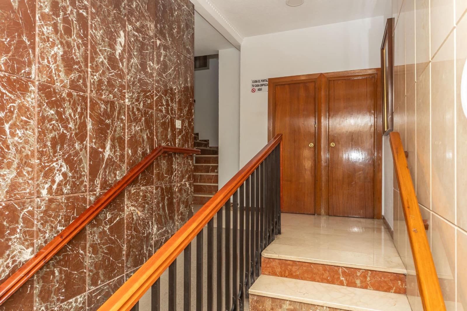 4 sypialnia Mieszkanie na sprzedaż w Guadix - 130 000 € (Ref: 9591360)