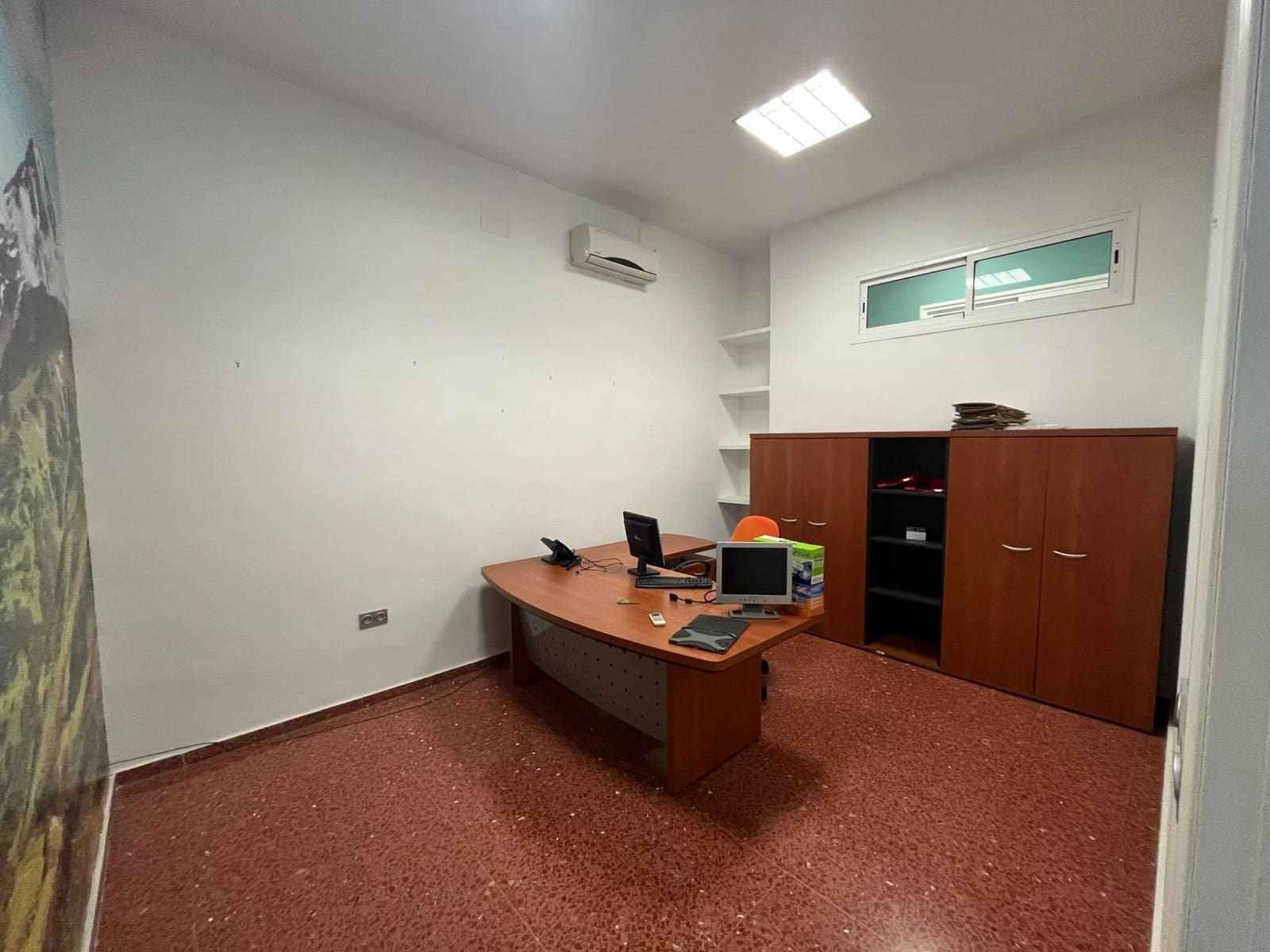 4 Zimmer Gewerbe zu vermieten in Guadix - 500 € (Ref: 9591361)
