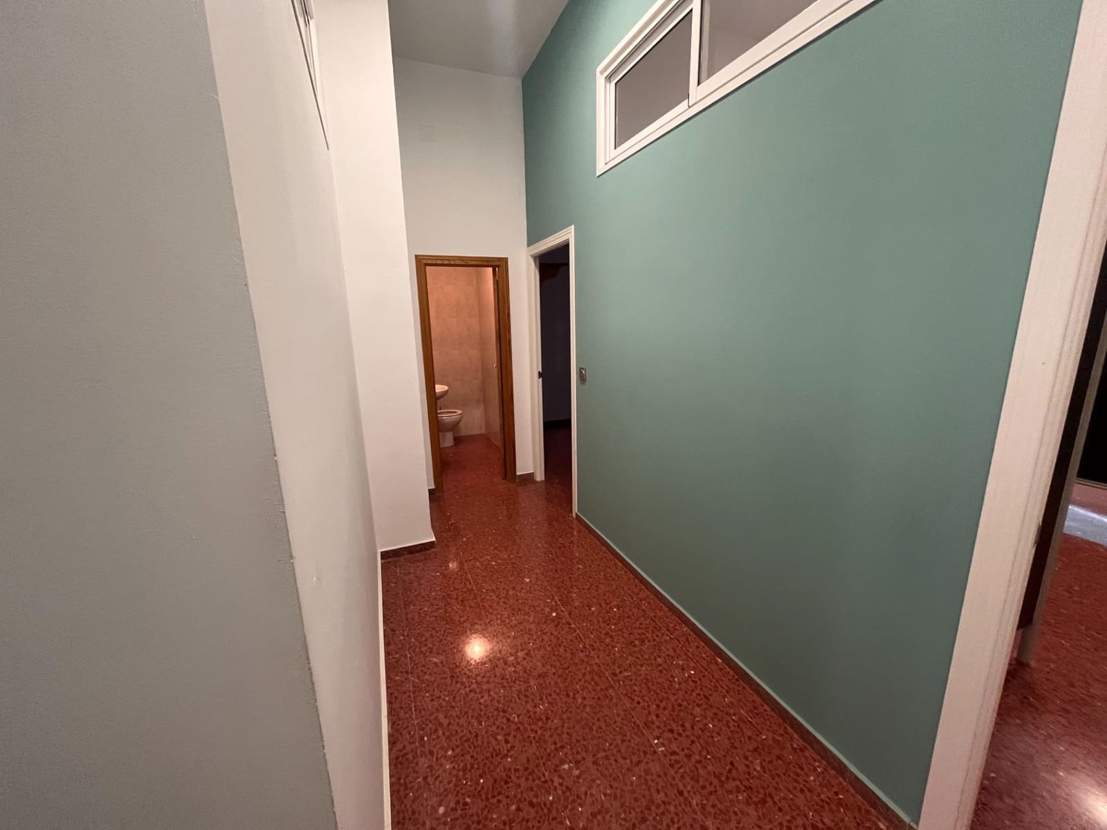 4 Zimmer Gewerbe zu vermieten in Guadix - 500 € (Ref: 9591361)