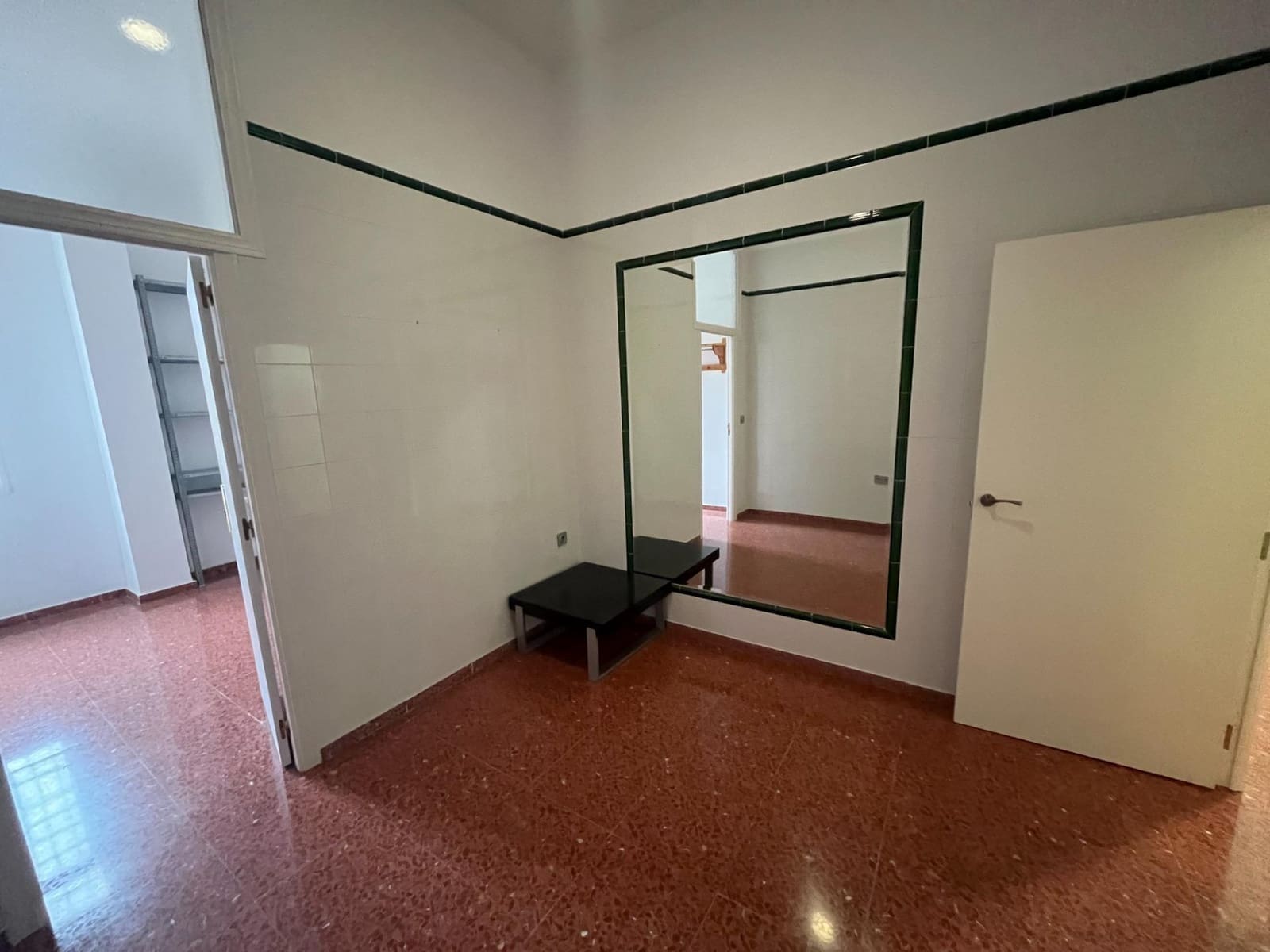 4 Zimmer Gewerbe zu vermieten in Guadix - 500 € (Ref: 9591361)