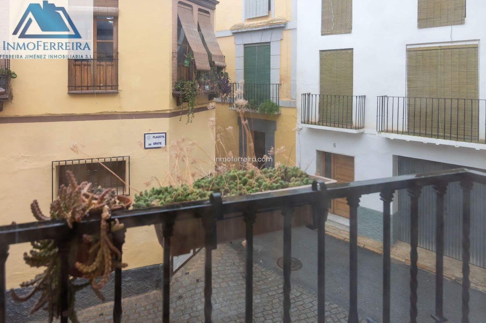 3 bedroom Flat for sale in Guadix with garage - € 110,000 (Ref: 9630030)