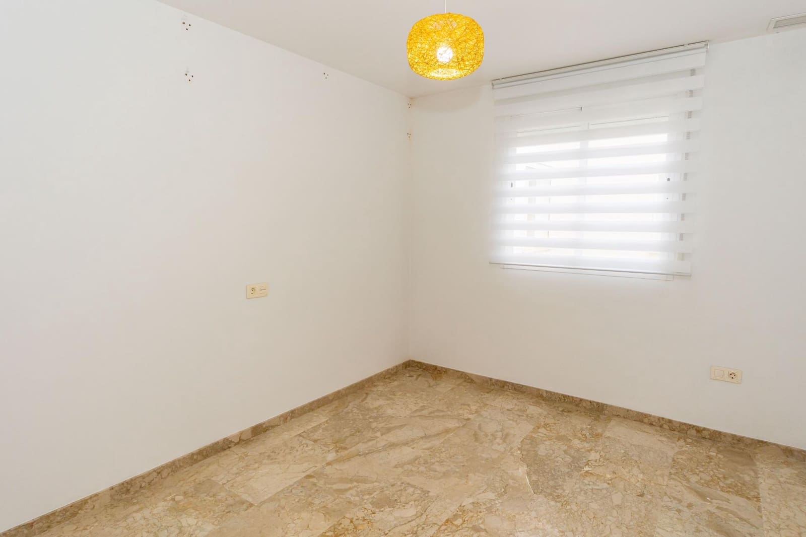 3 sypialnia Mieszkanie na sprzedaż w Guadix - 185 000 € (Ref: 9656148)