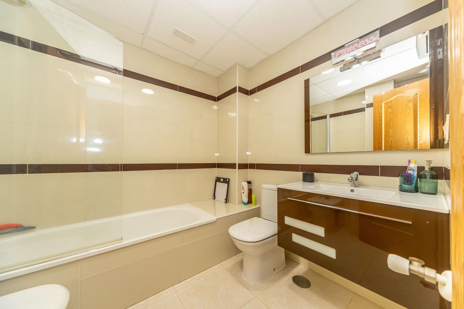 3 sypialnia Mieszkanie na sprzedaż w Guadix - 185 000 € (Ref: 9656148)