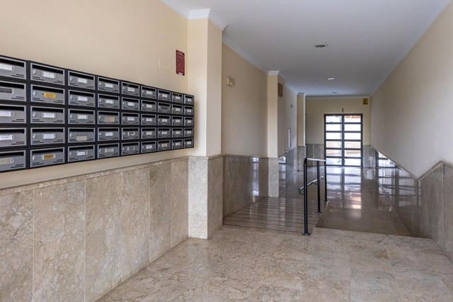 3 sypialnia Mieszkanie na sprzedaż w Guadix - 185 000 € (Ref: 9656148)