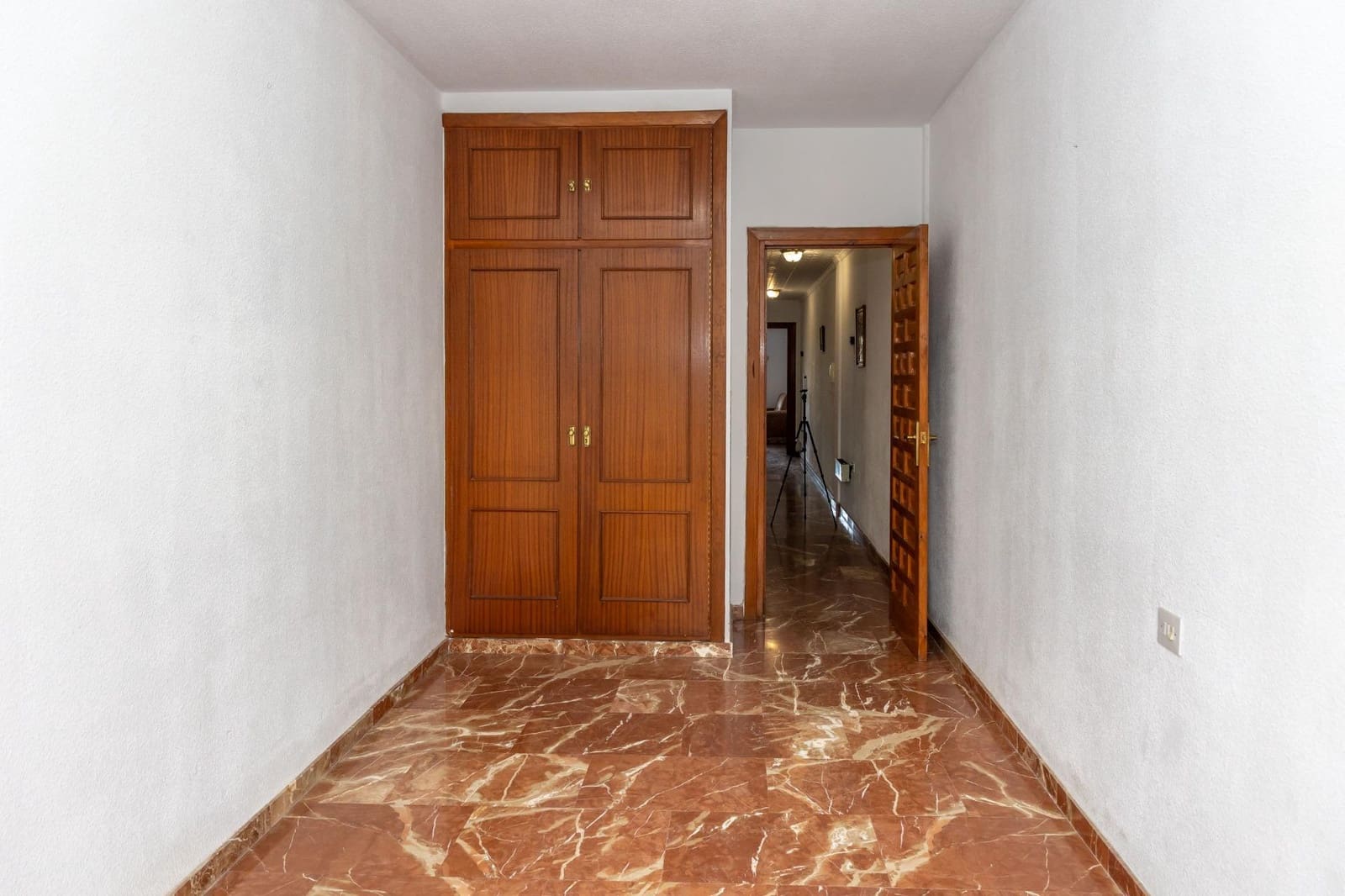 4 Zimmer Wohnung zu verkaufen in Guadix - 110.000 € (Ref: 9659475)