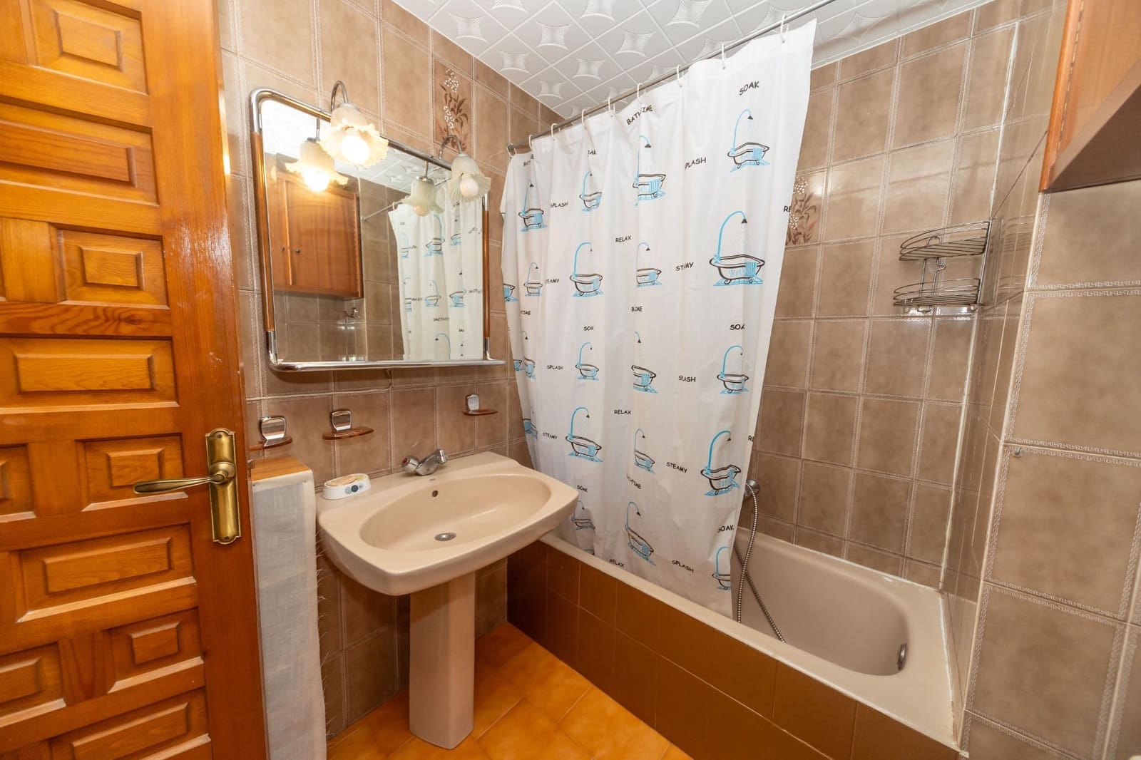 4 Zimmer Wohnung zu verkaufen in Guadix - 110.000 € (Ref: 9659475)