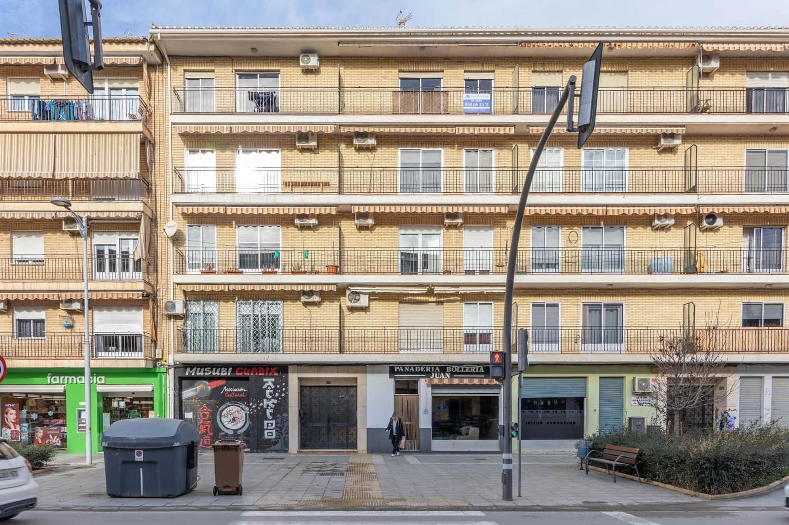 4 Zimmer Wohnung zu verkaufen in Guadix - 110.000 € (Ref: 9659475)