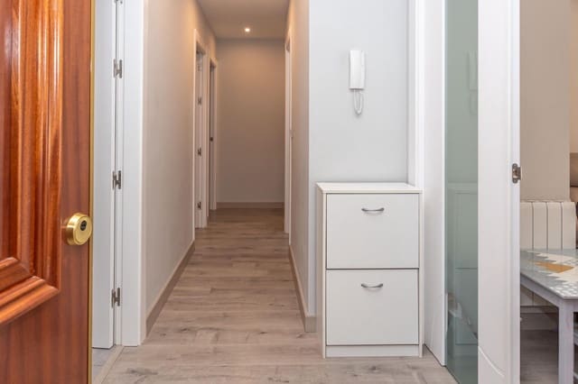 3 bedroom Flat for sale in Guadix - € 165,000 (Ref: 9670731)