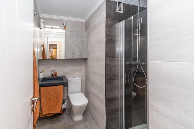 3 bedroom Flat for sale in Guadix - € 165,000 (Ref: 9670731)